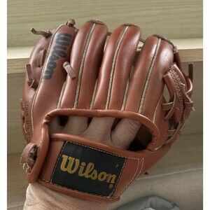 Peewee Left handed Baseball Glove Wilson A2190